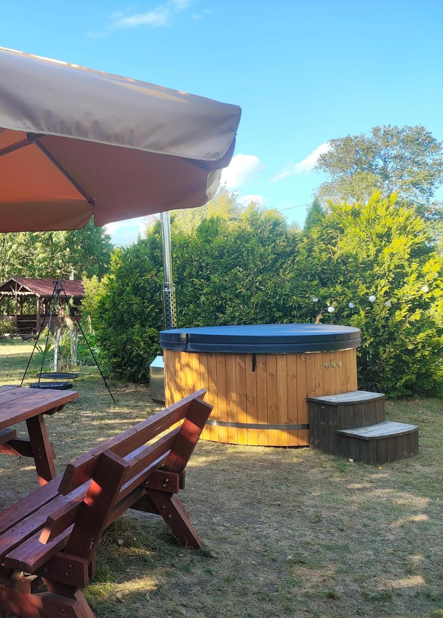 Dolistowka Apartamenty, Pole Namiotowe, Balia Z Jacuzzi, Ogrod Warzywny Dla Gosci, Plac Zabaw Dla Dzieci Goniądz Extérieur photo